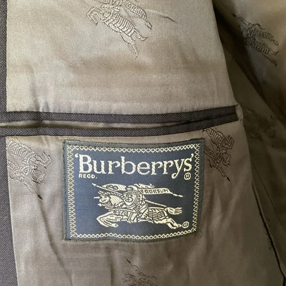Burberrys' Mens Vintage Navy Wool 44R Blazer 2 Gold Button Front‎ Single Vent